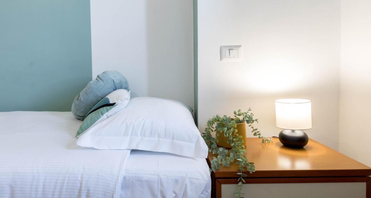 Joivy Superb Apt Close To Fiera Milano And City Life Exterior photo